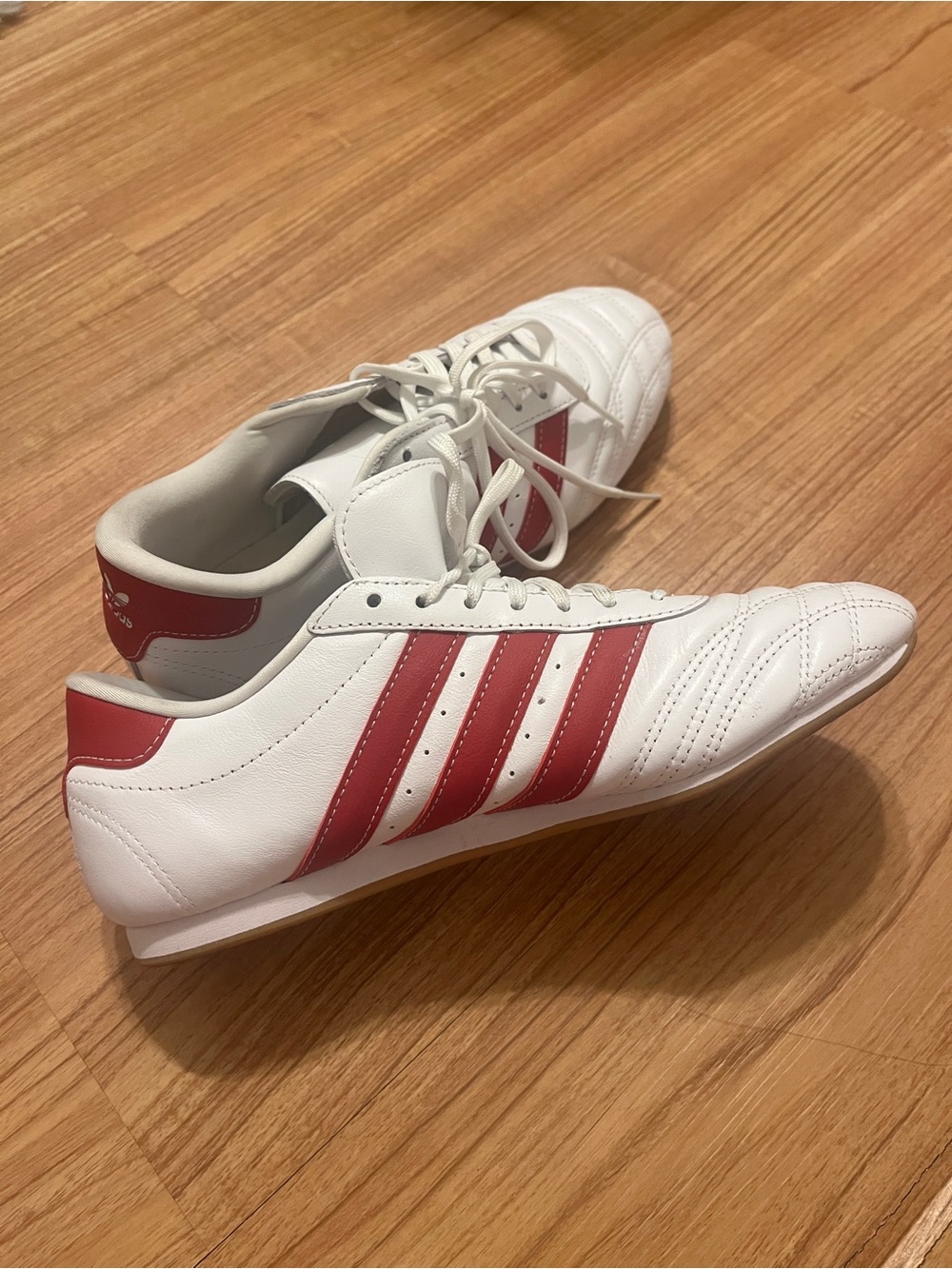 adidas White & Red womens Classic Low-Top Sneakers - Picture 2 of 4
